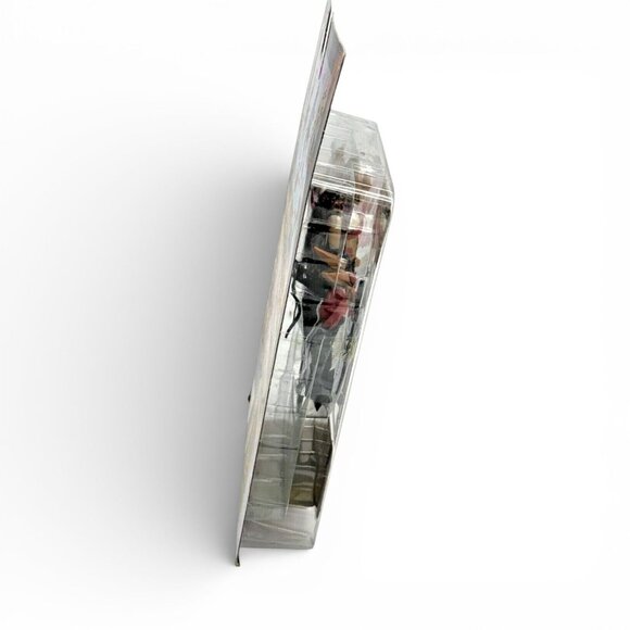 Wetworks Blood Queen Ultra-Action Figure McFarlane Toys 1990s Series 2 New Rare - Picture 5 of 5